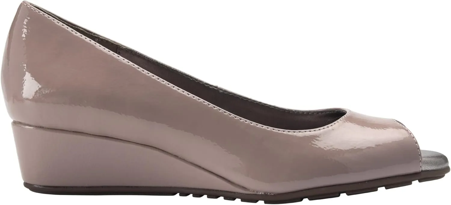 Bandolino Women's Candra Pump