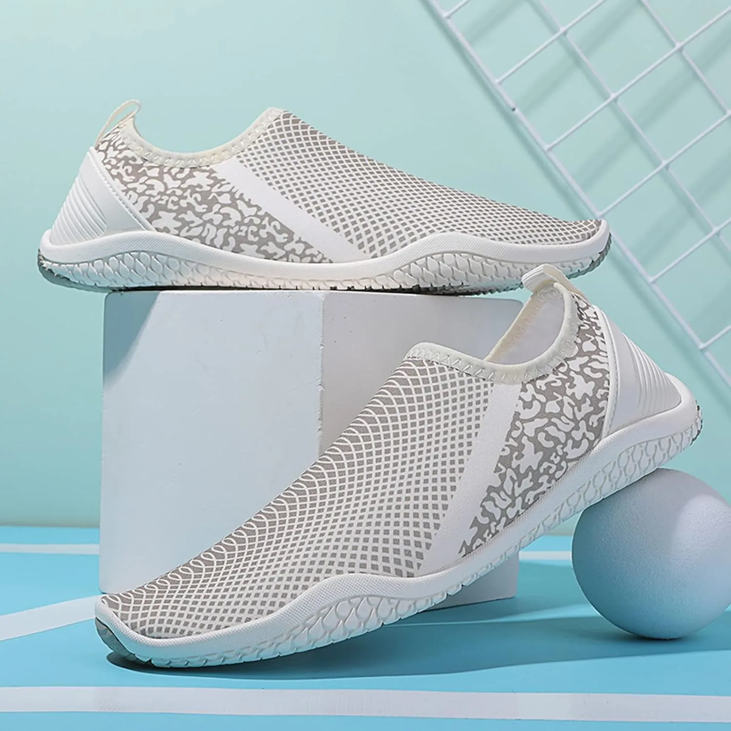 Beach Swim Shoes for Women Men Quick Dry Aqua Barefoot Pool Surf Yoga Hiking Kayaking Lightweight Breathable Non Slip Water Sports