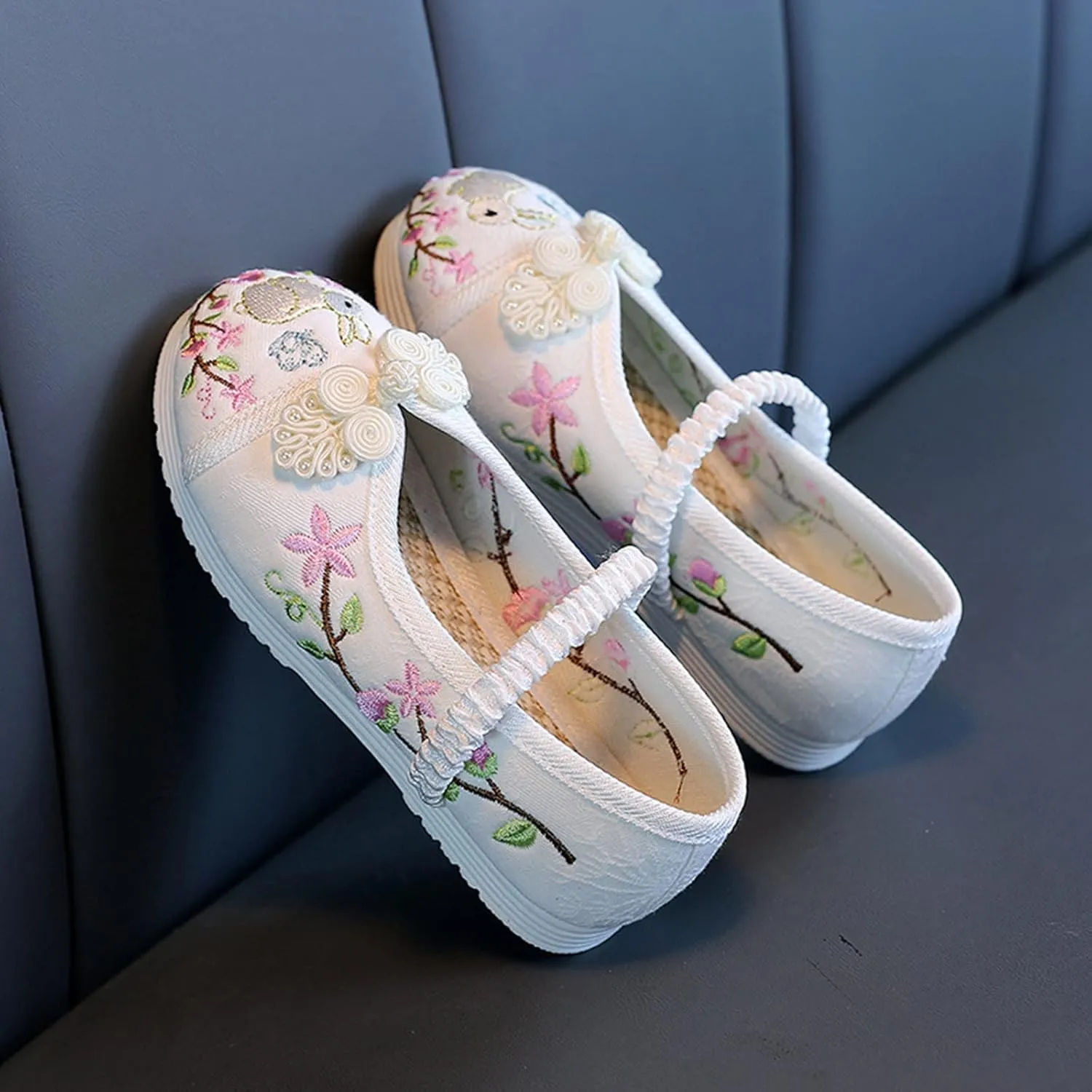 Children's Traditional Embroidered Shoes Hanfu Shoes Toddlers Girls Performance Dance Flat Bottomed Shoes