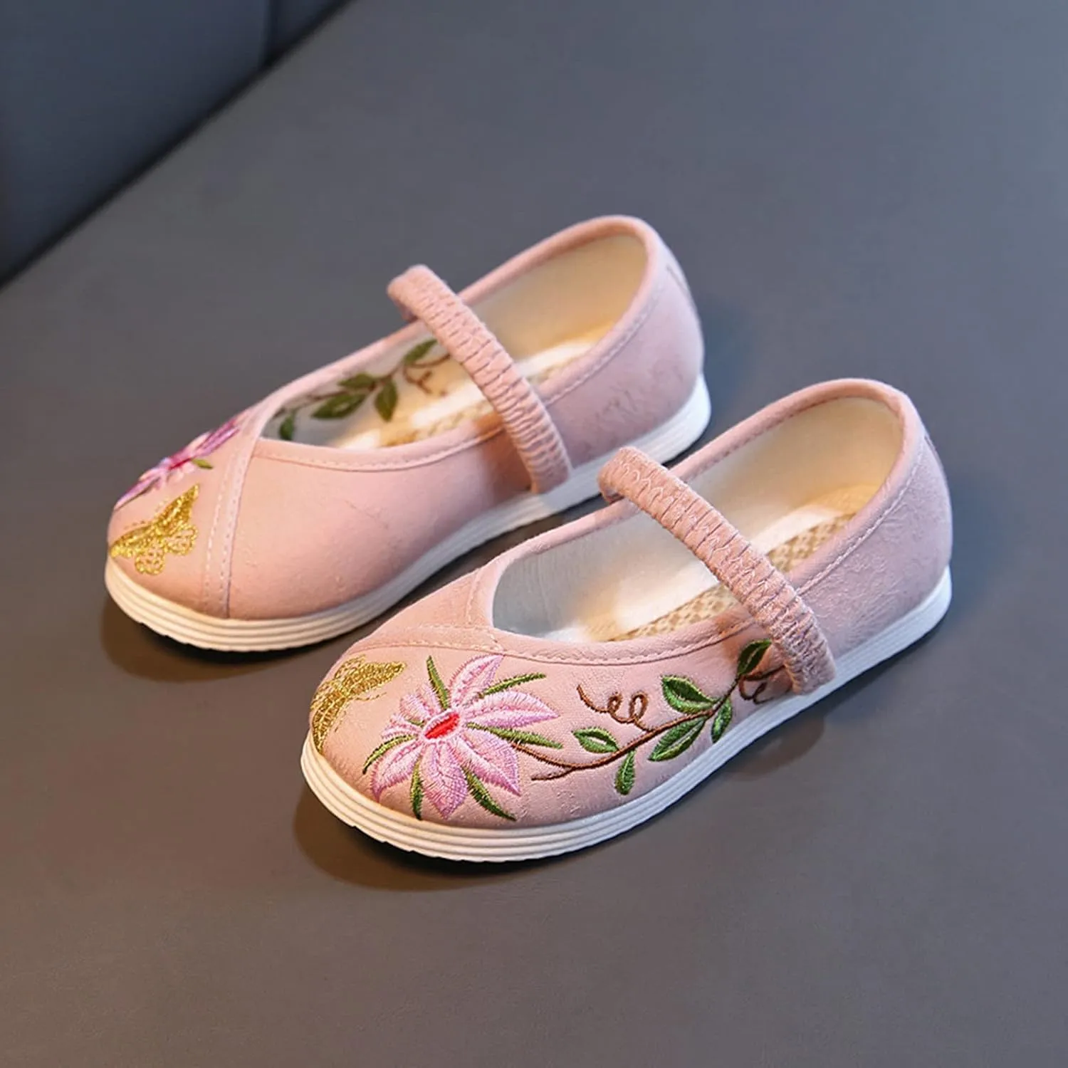 Children's Traditional Embroidered Shoes Hanfu Shoes Toddlers Girls Performance Dance Flat Bottomed Shoes