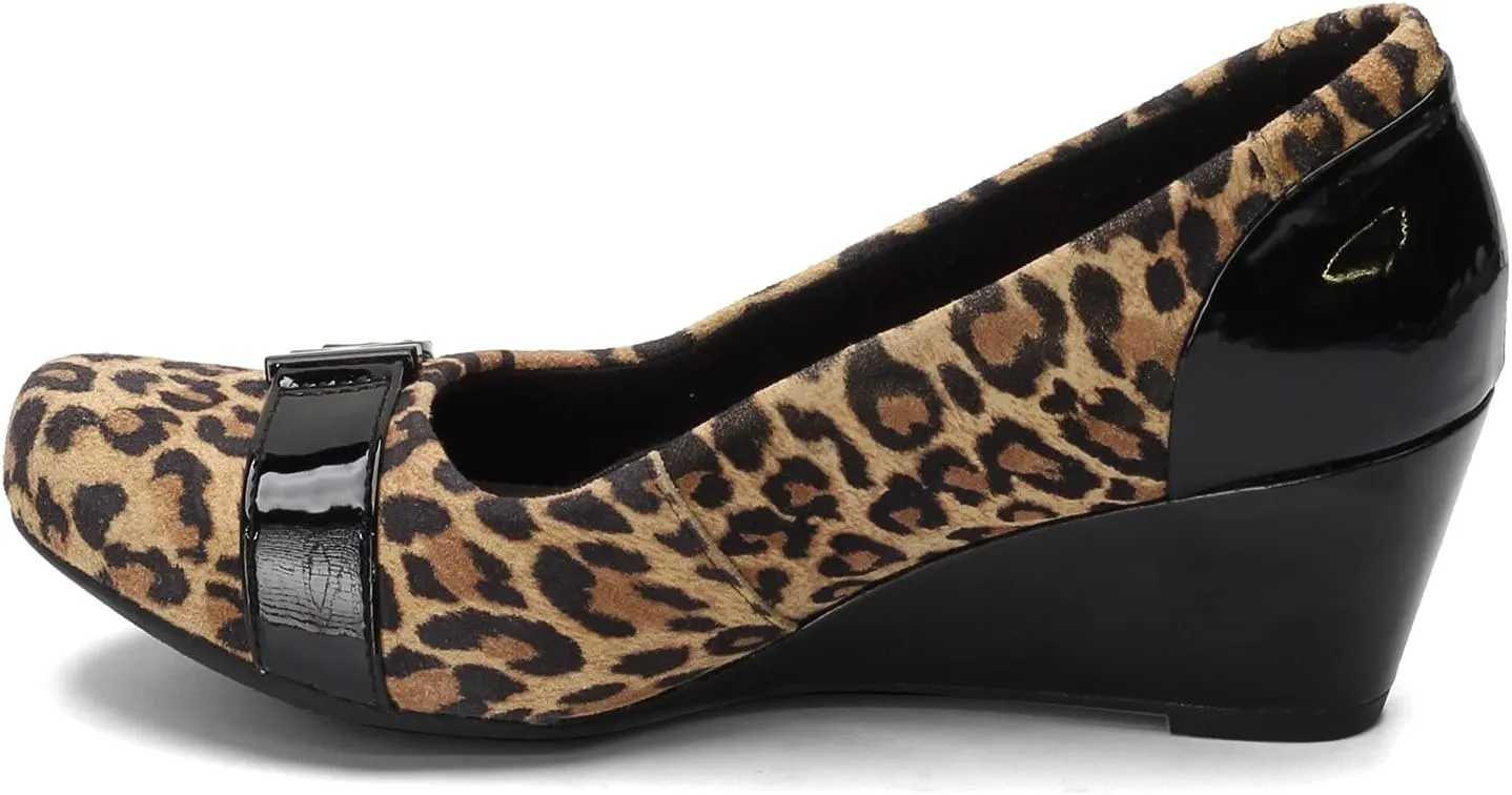 Clarks Women's Wedge Pump