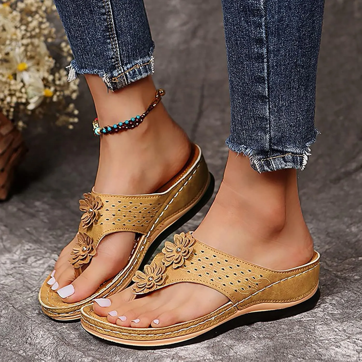 Eduavar Women's Dressy Fashion Sandals - Leopard Print Wedge Open Toe Flat