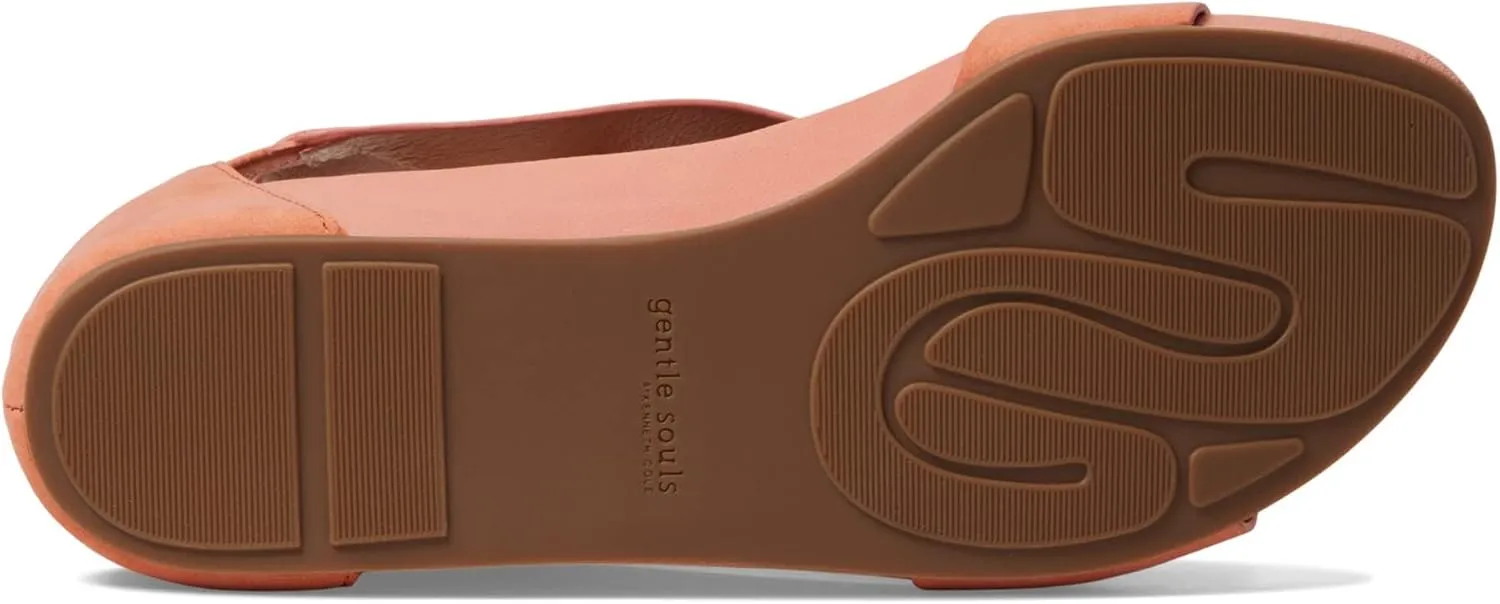 Gentle Souls by Kenneth Cole Women's Gwen Wedge Sandal