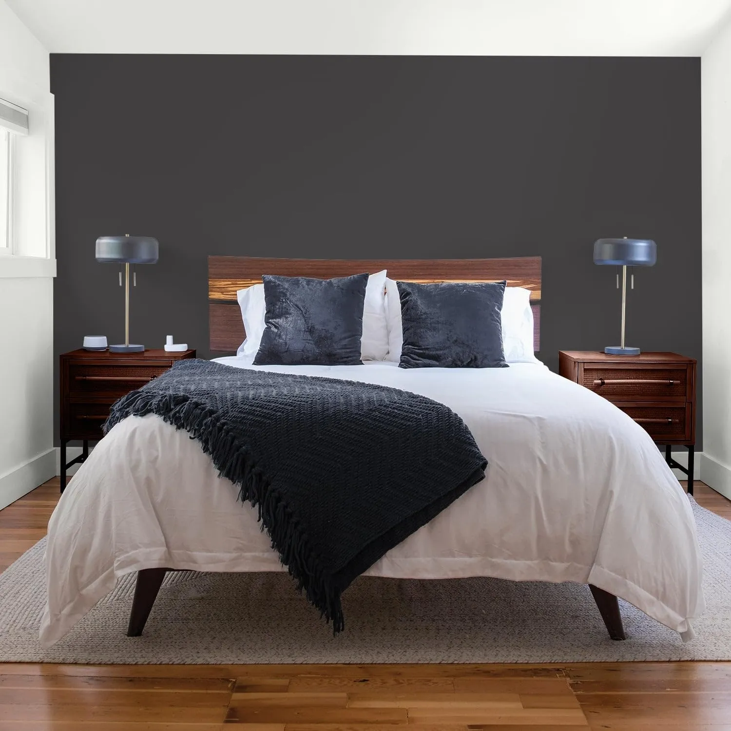 Glidden Total Interior Wall Paint & Primer All-in-One, Black Magic/Black, Flat, 1 Gallon