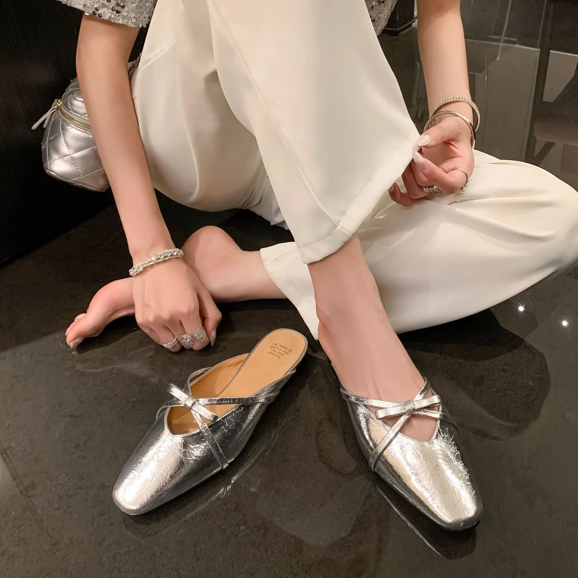 Leather Low-Heeled Mule with Bow-Detail