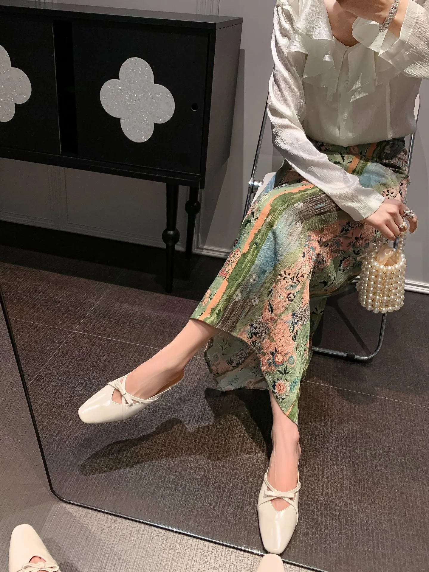 Leather Low-Heeled Mule with Bow-Detail