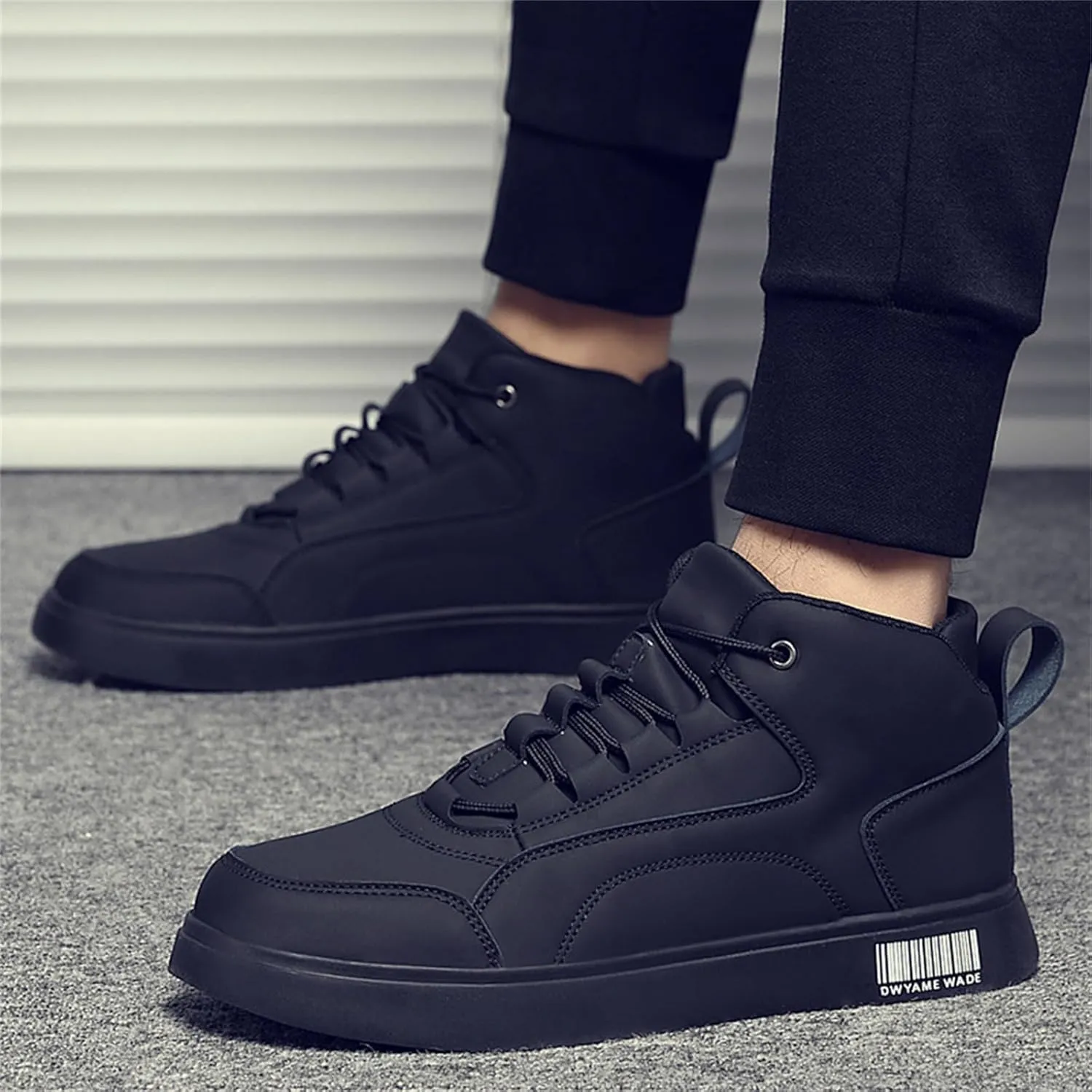 Men's Leather High Top Lace Up Fashion Sneakers Casual Non-Slip Flat Ankle Boots Comfort Walking Travel Shoes