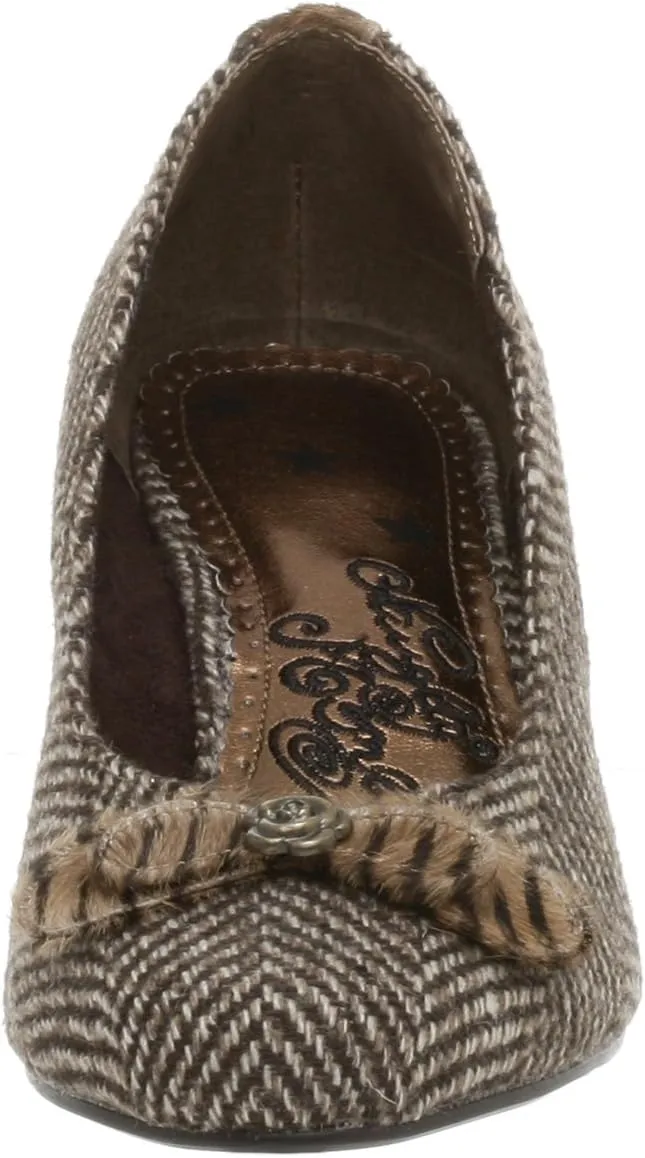 Naughty Monkey Women's Nip Tuck Wedge Pump