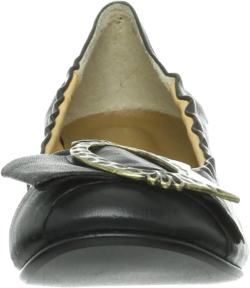 Tsumori Chisato Walk 4040 Cat Motif Cutter Pump