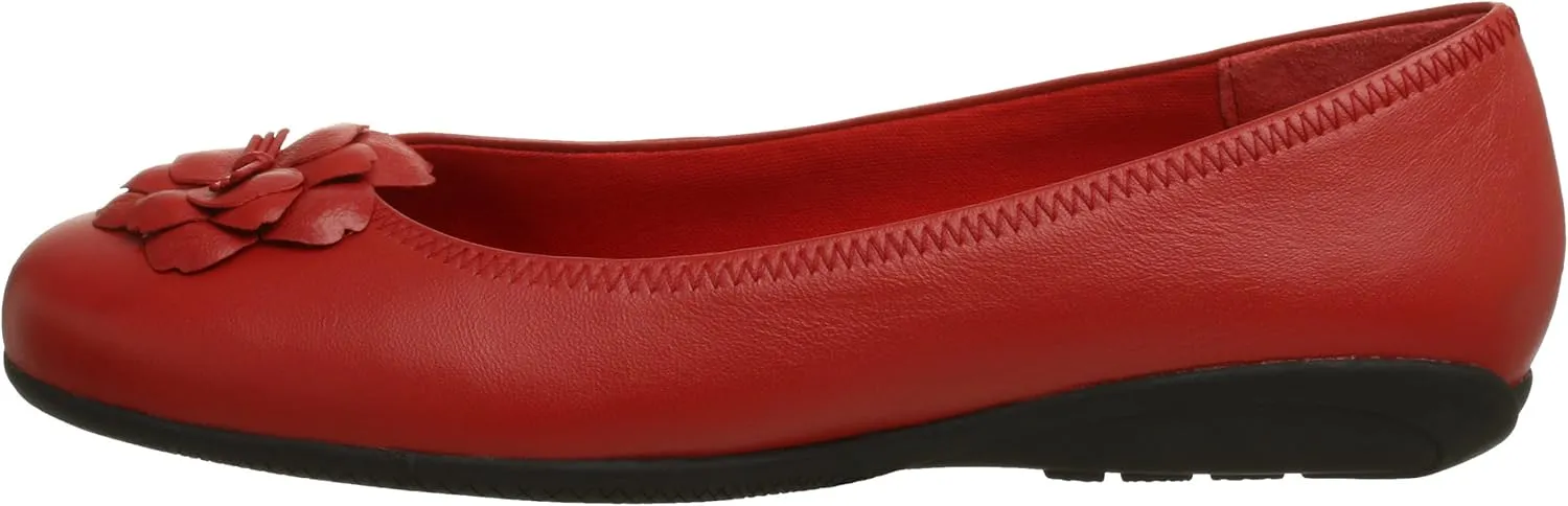 Walking Cradles Women's Trina Flat w/Flower