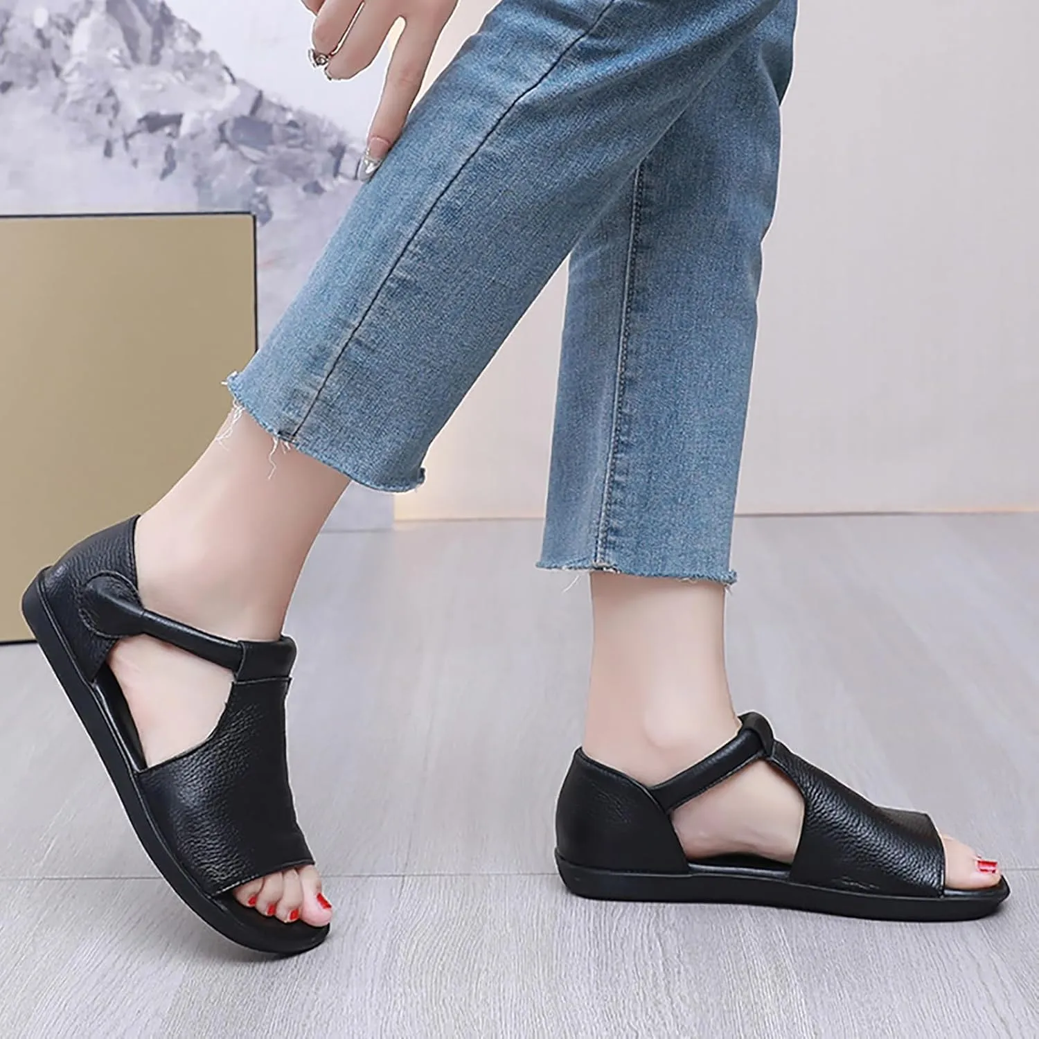 Women's Genuine Leather Round Open Toe Flat Roman Sandals Fashion Hook and Loop Casual Platforms Fisherman Sandals Comfort Softsole Non-Slip Beach Walking Sandal Shoes