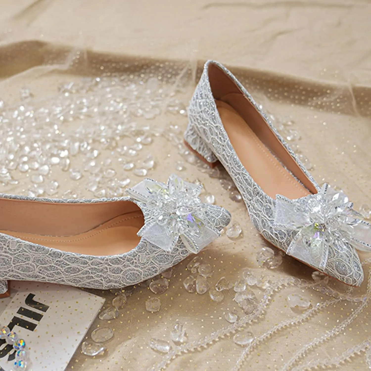 Women's Pointed Toe Rhinestone Bow Silk Low Heel Pumps Luxurious Crystal Comfortable Block Heel Slip-On Wedding Formal Work Shoes